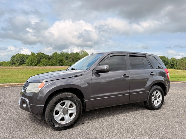2012 Suzuki Grand Vitara's photo