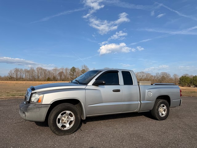 2005 Dodge Dakota